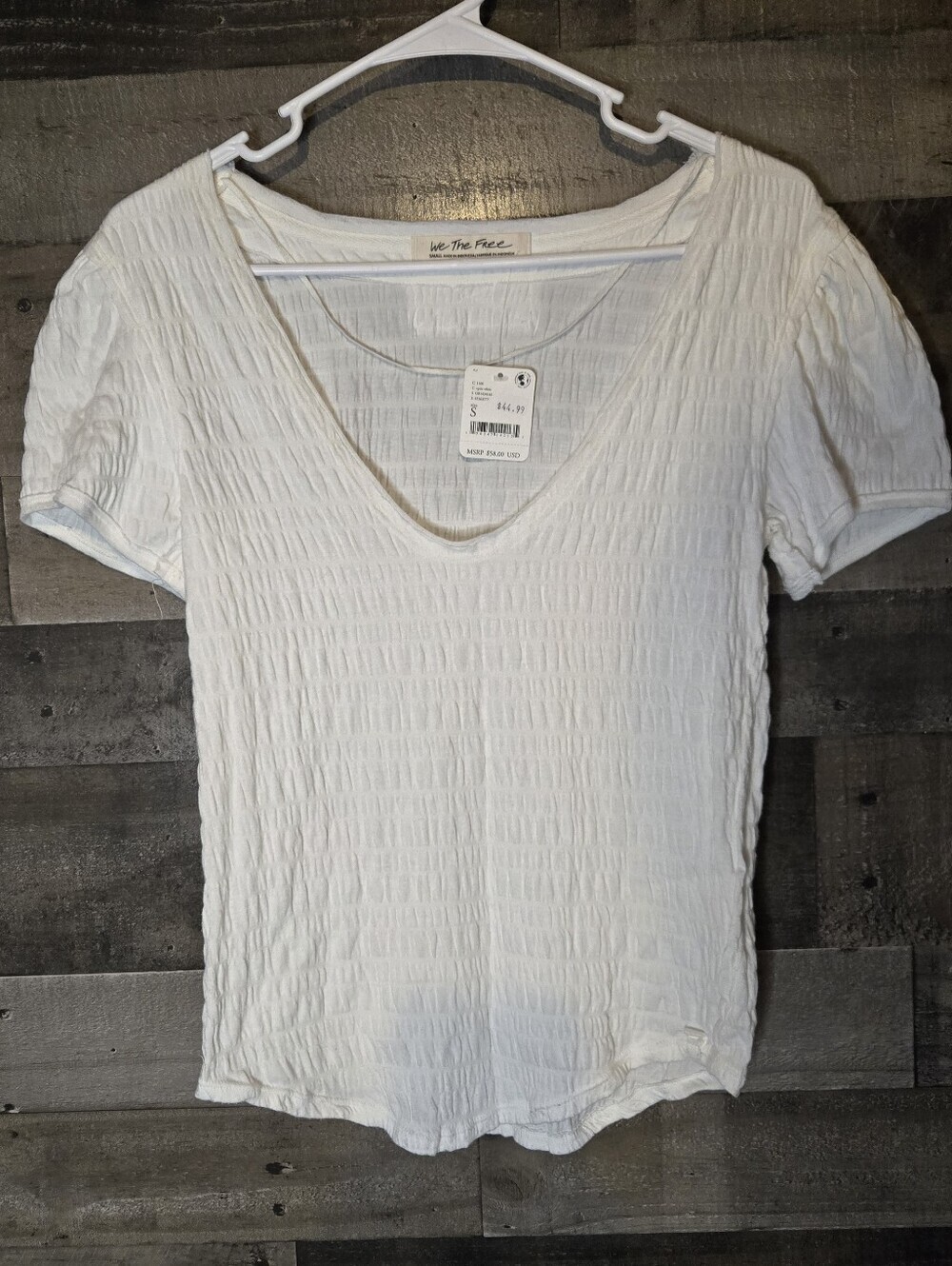 We The Free White Crinkle V-Neck Short Sleeve Tee